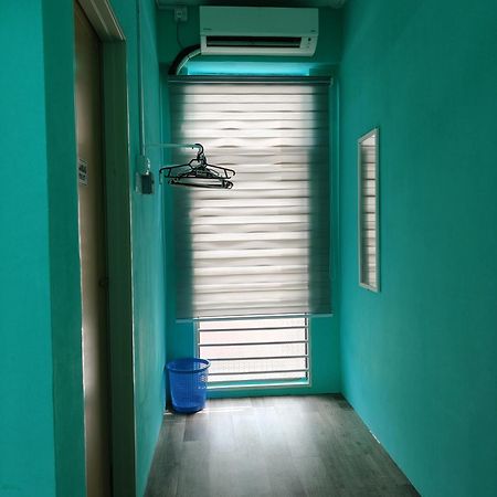 Hotel World Kids Fantasy Lumut Exteriér fotografie